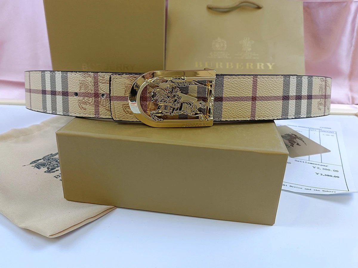 Burberry Belt Monogram Big Horse Golden