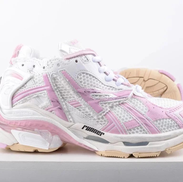 Balenciaga Runner Pink White