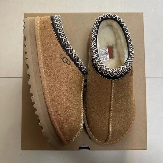 UGG Tasman