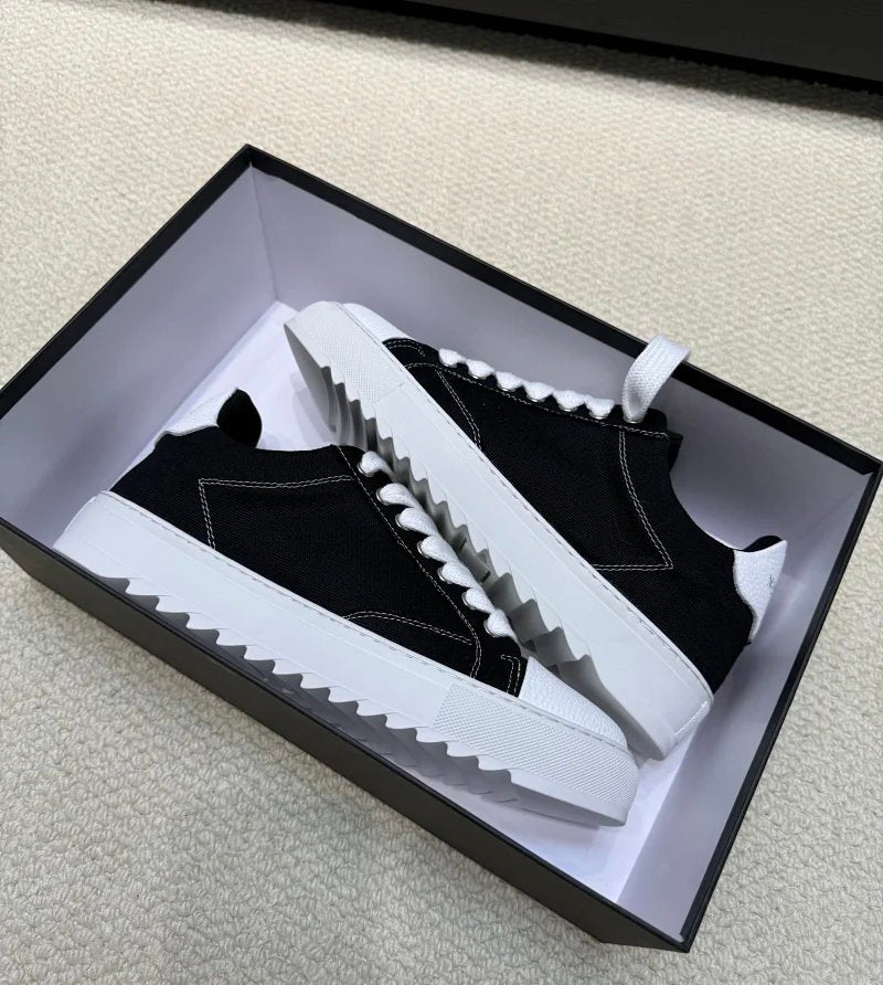 Numeris Black (White Sole)