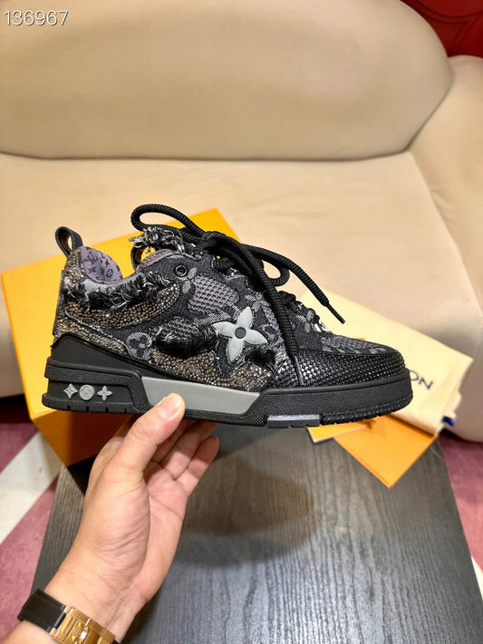 Louis Vuitton Skate Crystal (Top Batch)
