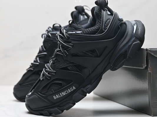 Balenciaga Track