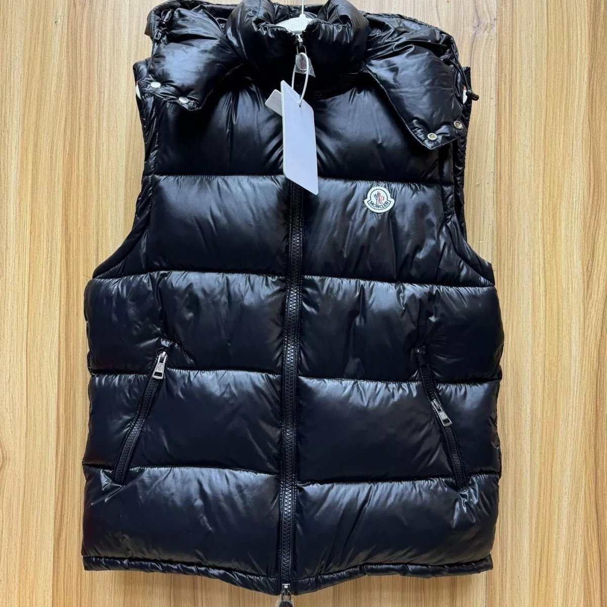 Moncler Bormes Vest Shiny Black