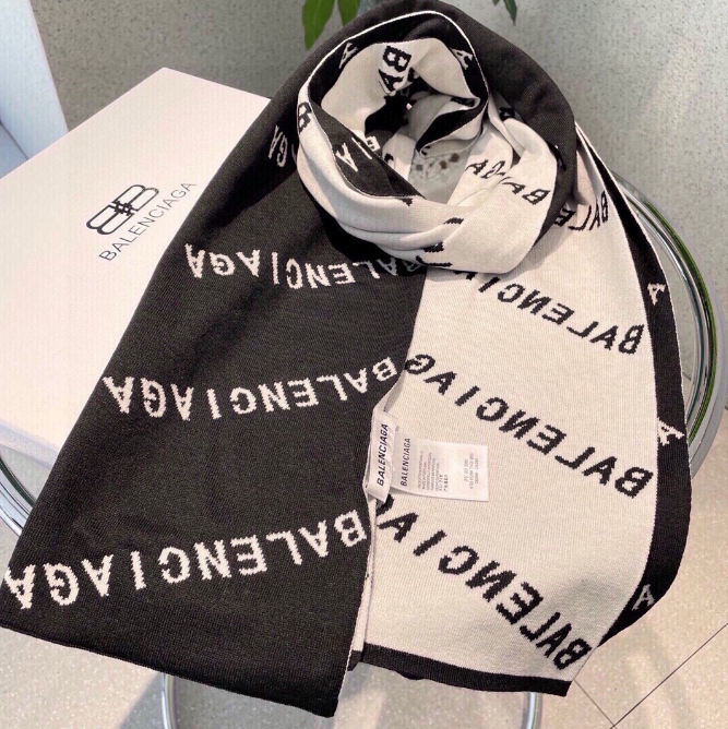 Balenciaga Scarf Black & White