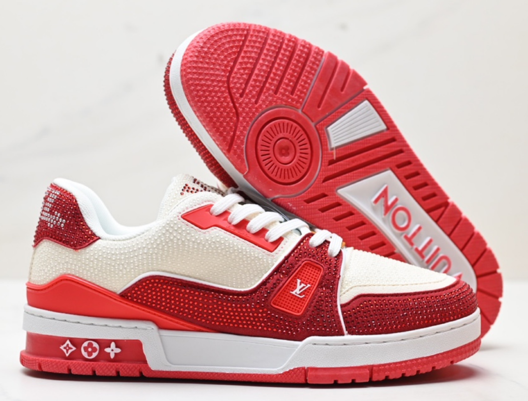 Louis Vuitton Trainer/Skate Red Diamonds