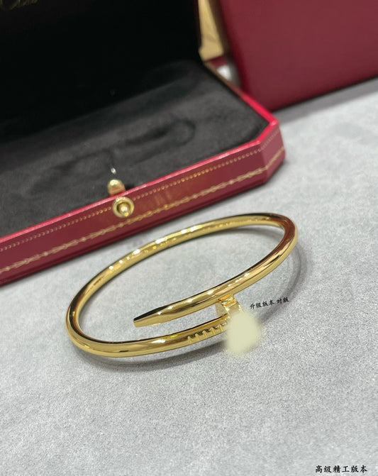 Cartier Just Un Clou Bracelet Gold