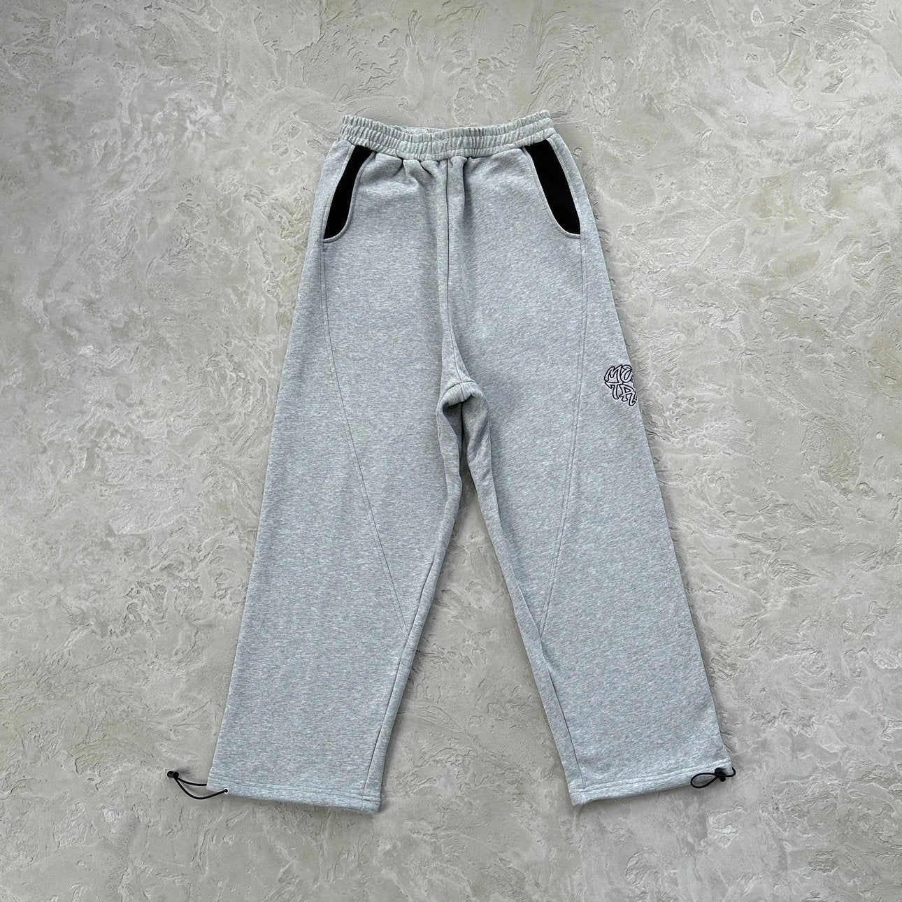Mertra Jogger Grey
