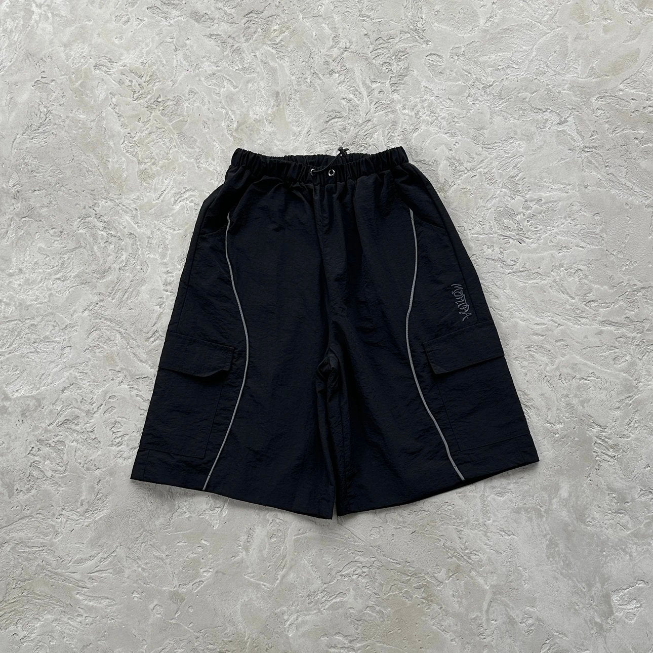 Mertra Shuku Cargo Shorts Black